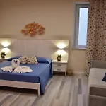 Marina Blu לינה וארוחת בוקר גיארדיני נאקסוס