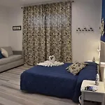 Marina Blu גיארדיני נאקסוס