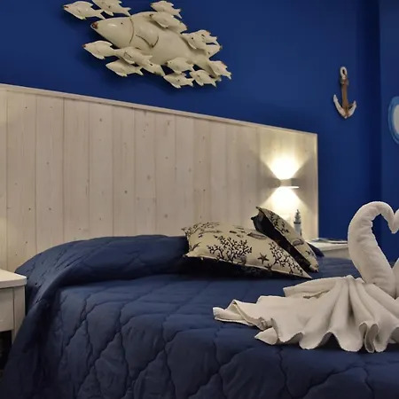 Marina Blu Bed & Breakfast 3*
