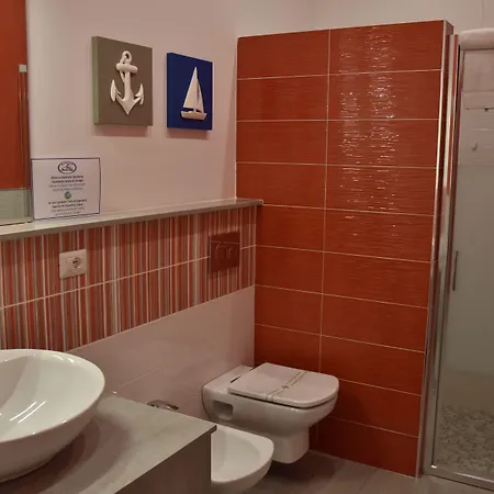 Marina Blu Bed & Breakfast 3*