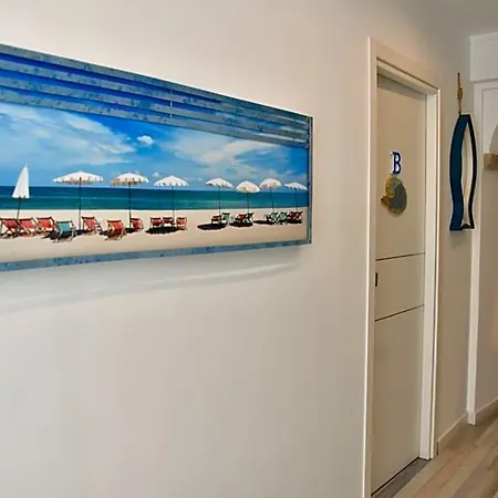Marina Blu