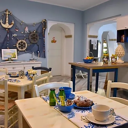 Bed & Breakfast Marina Blu
