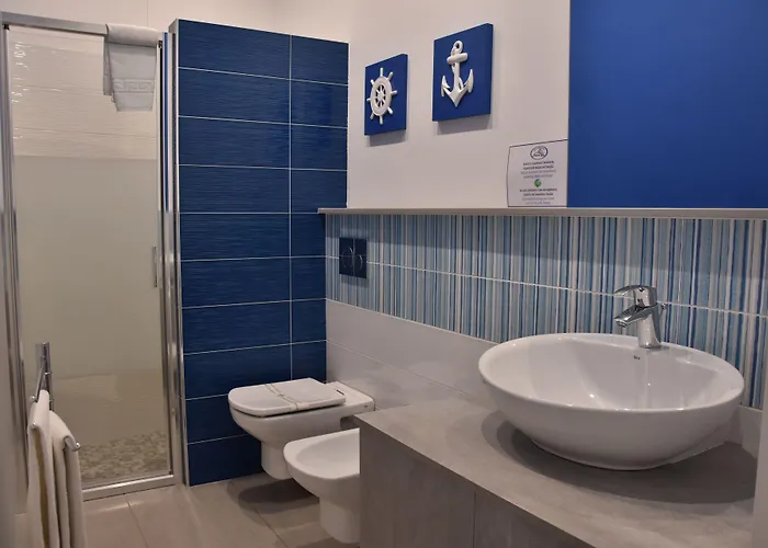 Nocleg ze śniadaniem Marina Blu 4*